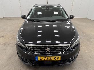 Peugeot 308 SW 1.2 PureTech Allure Navi Clima picture 5