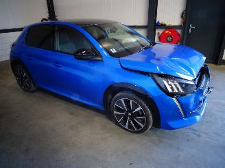 Autoverwertung Peugeot 208 1.2 THP GT LINE 2021/3