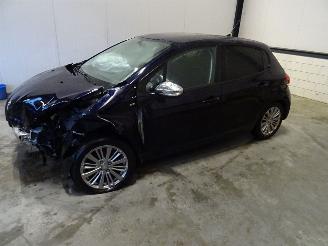 Peugeot 208 1.2 VTI picture 3
