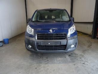 Vrakbiler auto Peugeot Expert 2.0 HDI 2015/5