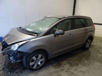 Auto da rottamare Peugeot 5008 1.6 HDI 2016/5