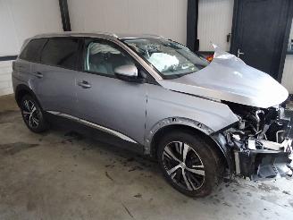 Uttjänta bilar auto Peugeot 5008 1.2 THP 2019/4