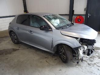 Vrakbiler auto Peugeot 208 1.2 THP 2023/11