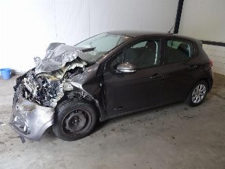 Peugeot 208 1.2 VTI picture 3