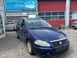 Vrakbiler auto Fiat Croma Croma (194), Hatchback, 2005 / 2011 1.9 D Multijet 16V 2006/1