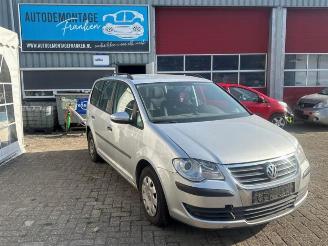 Uttjänta bilar auto Volkswagen Touran Touran (1T1/T2), MPV, 2003 / 2010 1.4 16V TSI 140 2010/3