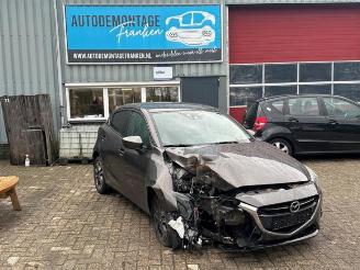 Uttjänta bilar auto Mazda 2 2 (DJ/DL), Hatchback, 2014 1.5 SkyActiv-G 90 2015/11