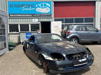 Vrakbiler auto Mercedes SLK SLK (R170), Cabrio, 1996 / 2004 2.0 200 16V 1997/10