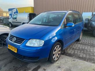 Uttjänta bilar auto Volkswagen Touran Touran (1T1/T2), MPV, 2003 / 2010 1.6 FSI 16V 2003/3