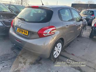 Peugeot 208 208 I (CA/CC/CK/CL), Hatchback, 2012 / 2019 1.2 Vti 12V PureTech 82 picture 4