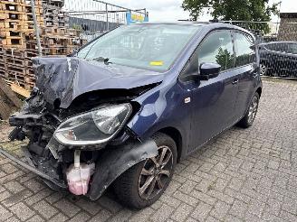 Voiture accidenté Volkswagen Up!  2015/11