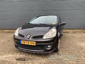 Sloopauto Renault Clio Clio III (BR/CR), Hatchback, 2005 / 2014 1.4 16V 2007/1