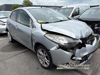 disassembly passenger cars Mazda 2 2 (DE), Hatchback, 2007 / 2015 1.3 16V S-VT High Power 2008/1
