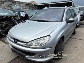 Auto da rottamare Peugeot 206 206 SW (2E/K), Combi, 2002 / 2007 1.6 16V 2005/4
