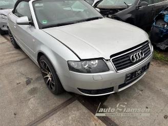 Salvage car Audi A4 A4 Cabriolet (B6), Cabrio, 2002 / 2005 3.0 V6 30V 2004