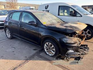 demontáž osobní automobily Volkswagen Polo Polo VI (AW1), Hatchback 5-drs, 2017 1.0 TSI 12V 2020/4