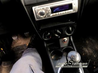 Volkswagen Fox Polo IV (9N1/2/3), Hatchback, 2001 / 2012 1.2 picture 6