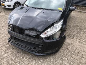 Ford Fiesta  picture 2