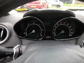 Ford Fiesta  picture 11