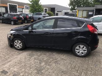 Ford Fiesta  picture 8