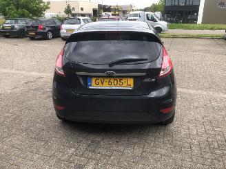 Ford Fiesta  picture 5