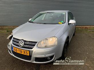 Salvage car Volkswagen Jetta Jetta III (1K2), Sedan, 2005 / 2010 2.0 16V FSI 2006/7