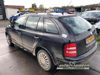 Skoda Fabia Fabia (6Y5), Combi 5-drs, 2000 / 2007 1.4i 16V picture 3