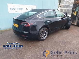 Démontage voiture Tesla Model 3 Model 3, Sedan, 2017 Long Range 72kWh 2019/9