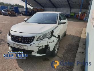 Peugeot 3008 3008 II (M4/MC/MJ/MR), MPV, 2016 1.2 12V e-THP PureTech 130 picture 2