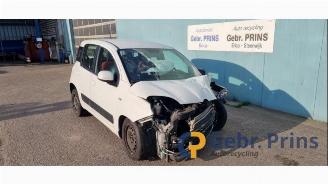 demontáž osobní automobily Fiat Panda Panda/Pandina (312), Hatchback, 2012 0.9 TwinAir 65 2013/7