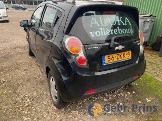 Salvage car Chevrolet Spark Spark (M300), Hatchback, 2010 1.0 16V Bifuel 2012/12