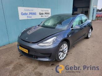 Purkuautot passenger cars Tesla Model 3 Model 3, Sedan, 2017 Long Range 72kWh 2019/11