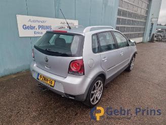 Auto da rottamare Volkswagen Polo Polo IV (9N1/2/3), Hatchback, 2001 / 2012 1.4 16V 2007/5