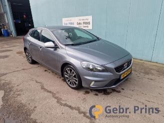 Vrakbiler auto Volvo V-40 V40 (MV), Hatchback 5-drs, 2012 / 2019 2.0 D2 16V 2016/1