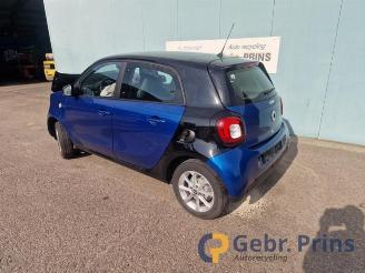 Purkuautot passenger cars Smart Forfour Forfour (453), Hatchback 5-drs, 2014 1.0 12V 2015/9