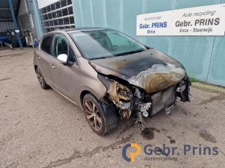 Peugeot 208 208 I (CA/CC/CK/CL), Hatchback, 2012 / 2019 1.2 12V e-THP PureTech 110 picture 4