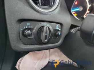 Ford Fiesta Fiesta 6 (JA8), Hatchback, 2008 / 2018 1.0 EcoBoost 12V 100 picture 11