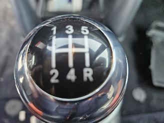 Mini One 1.6 16V One Cabrio  Benzine 1.598cc 66kW (90pk) FWD picture 12