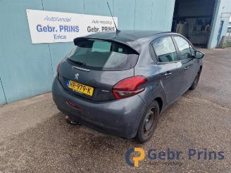 Uttjänta bilar auto Peugeot 208 208 I (CA/CC/CK/CL), Hatchback, 2012 / 2019 1.6 Blue HDi 100 2015/12