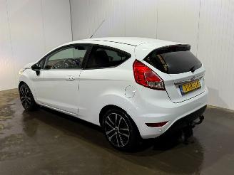 Avarii autoturisme Ford Fiesta 1.6 TDCi 16V ECOnetic Hatchback  Diesel 1.560cc 70kW (95pk) FWD 2014/10