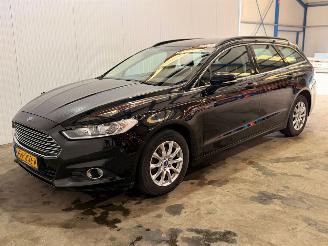 damaged passenger cars Ford Mondeo 1.0 EcoBoost 12V Combi/o  Benzine 998cc 92kW (125pk) FWD 2016/1