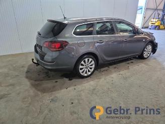 Opel Astra Astra J Sports Tourer (PD8/PE8/PF8), Combi, 2010 / 2015 1.4 16V ecoFLEX picture 3