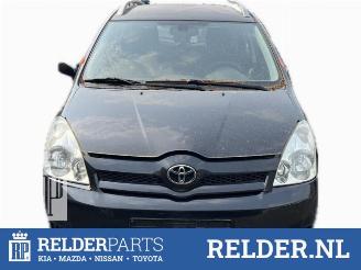 Purkuautot passenger cars Toyota Corolla-verso Corolla Verso (R10/11), MPV, 2004 / 2009 1.8 16V VVT-i 2006/1