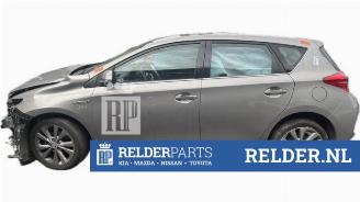 disassembly passenger cars Toyota Auris Auris (E18), Hatchback 5-drs, 2012 / 2019 1.8 16V Hybrid 2013/4