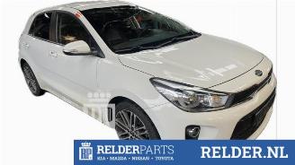 Salvage car Kia Rio Rio IV (YB), Hatchback, 2017 1.0i T-GDi 100 12V 2017/7