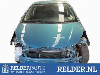 disassembly passenger cars Toyota Yaris Yaris III (P13), Hatchback, 2010 / 2020 1.0 12V VVT-i 2011/9