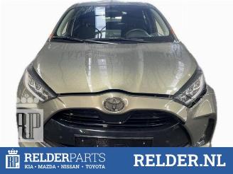 Vrakbiler auto Toyota Yaris Yaris IV (P21/PA1/PH1), Hatchback, 2020 1.5 12V Hybrid 115 2024/5