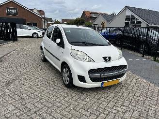 skadebil auto Peugeot 107 1.0-12V Millesim 200 | 95.190 km!! 2011/2