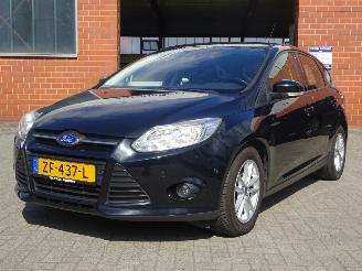 Ford Focus 1.0 EcoBoost Titanium, Airco, Cruise control, Trekhaak picture 2