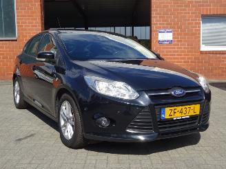 Ford Focus 1.0 EcoBoost Titanium, Airco, Cruise control, Trekhaak picture 3